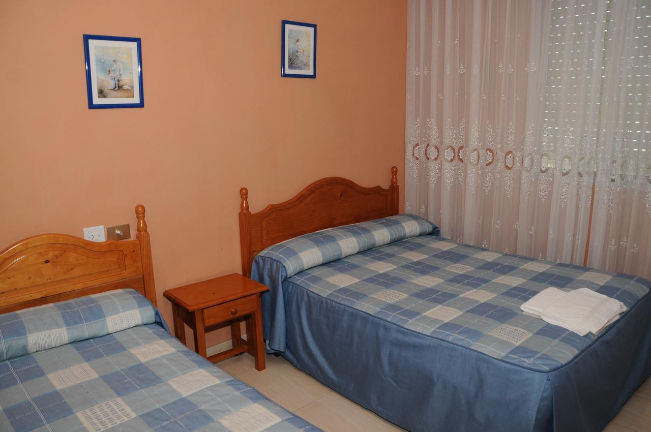Hostal La Torre II Puente de Domingo Florez Habitación foto